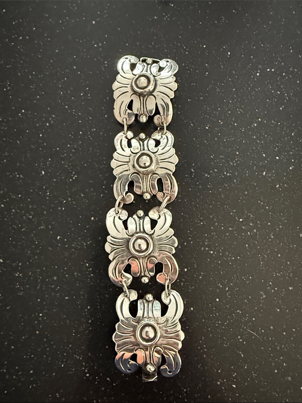 Vintage pre-1948 Mexican silver bracelet. Ornate Silver Link Bracelet